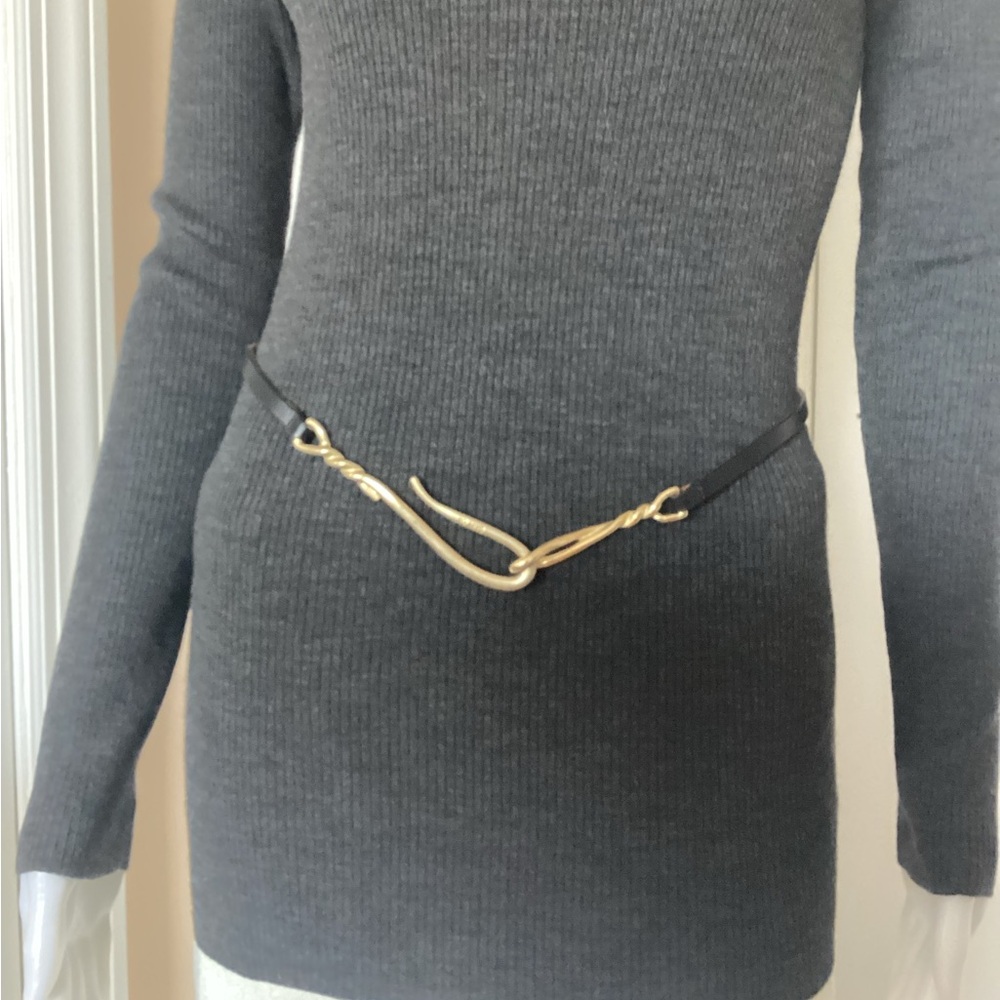 DKNY leather belt